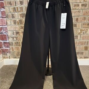 ALO Yoga Wide-Leg High-Waist Black Relaxed Pants